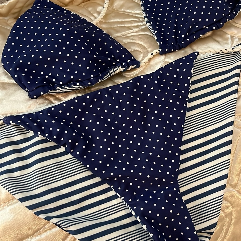 Reversible Abercrombie and Fitch polka dot bikini